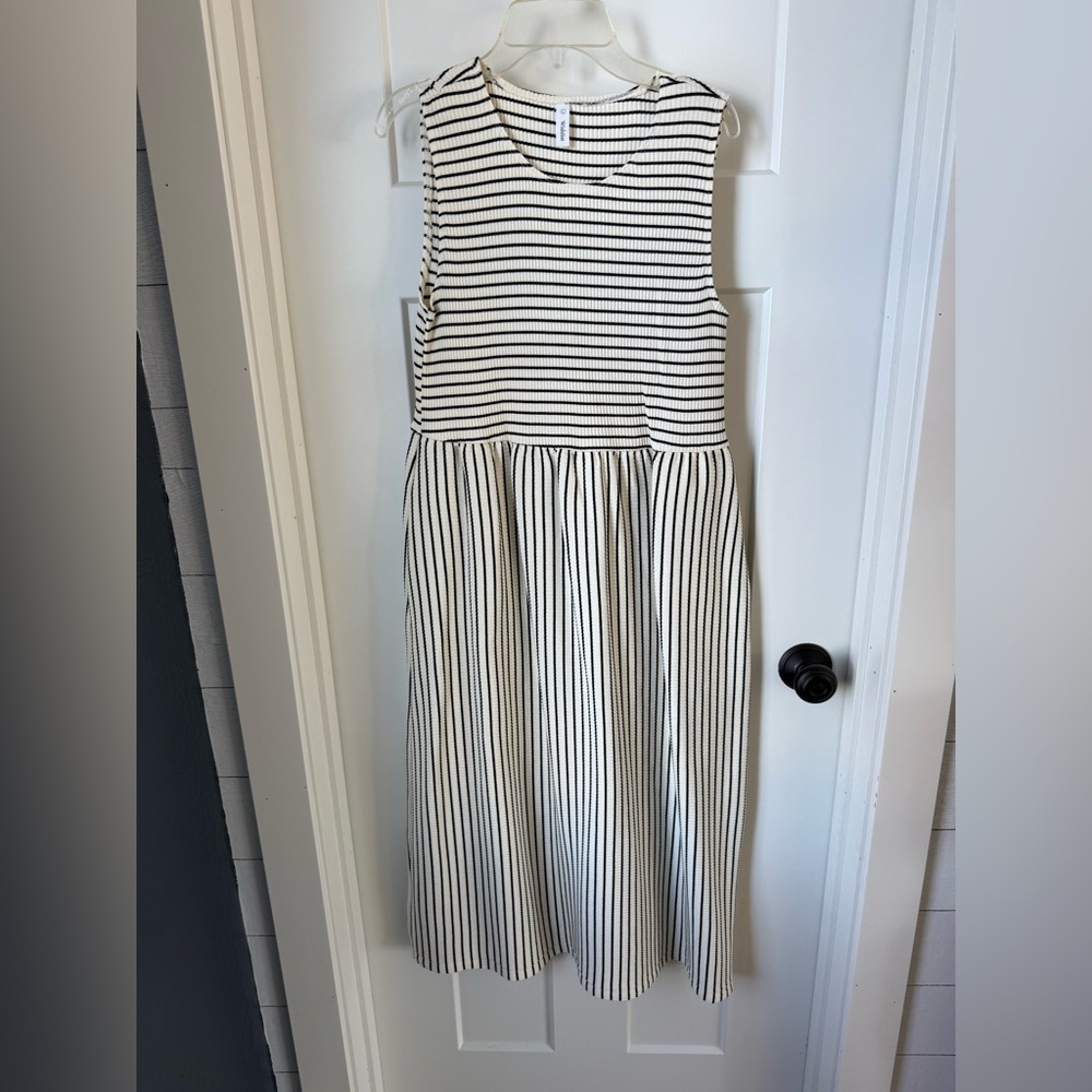 NWOT Wishlist Dress